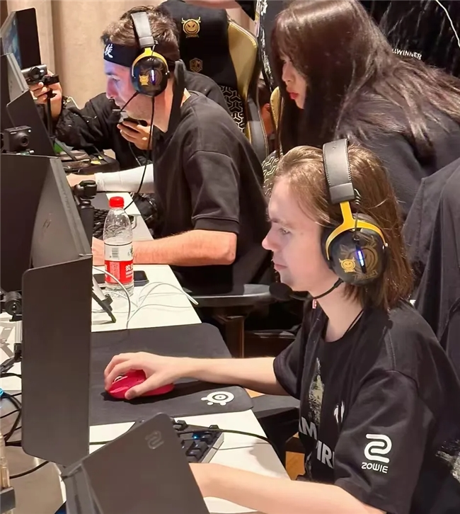 德州扑克不是智力竞赛（德州扑克并非智力竞赛）