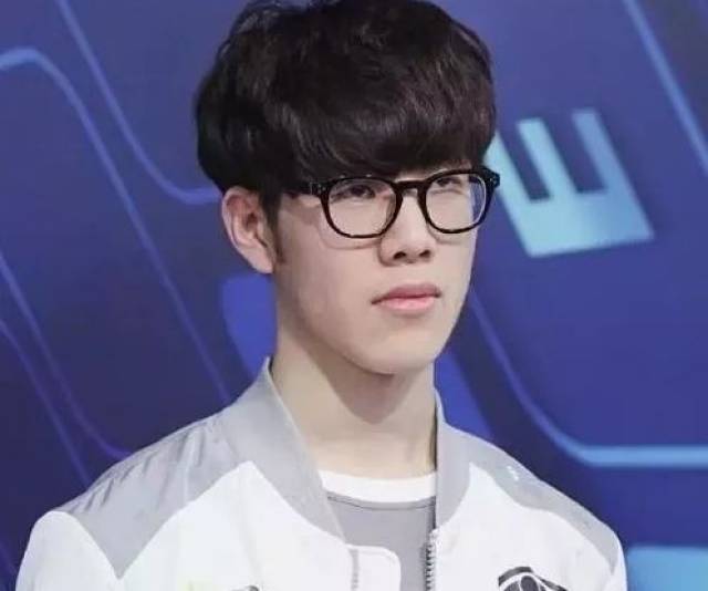 DOTA2 CDA联赛：CDEC 2：1战胜茶队