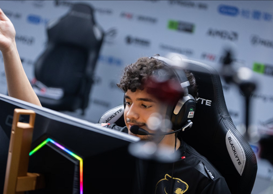 博彩行业的经济与社会双重影响（博彩业在经济与社会层面的双重效应）